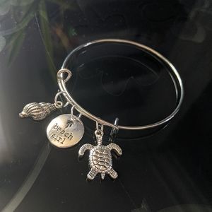 Beach girl bracelet